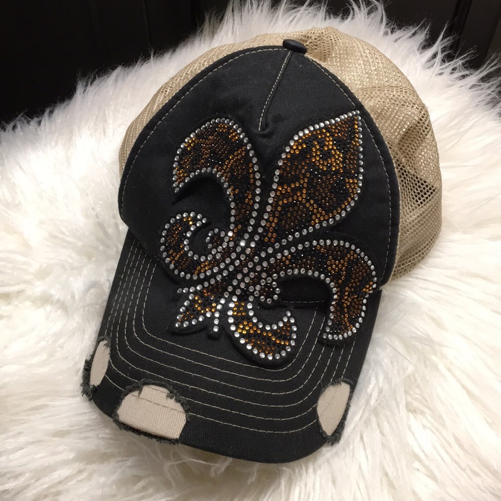 Black and Tan Rhinestone Fleur-de-Lis Women's Hat